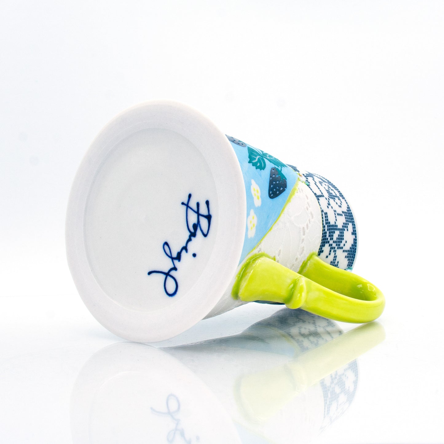 Blue Strawberry Quilted Mug