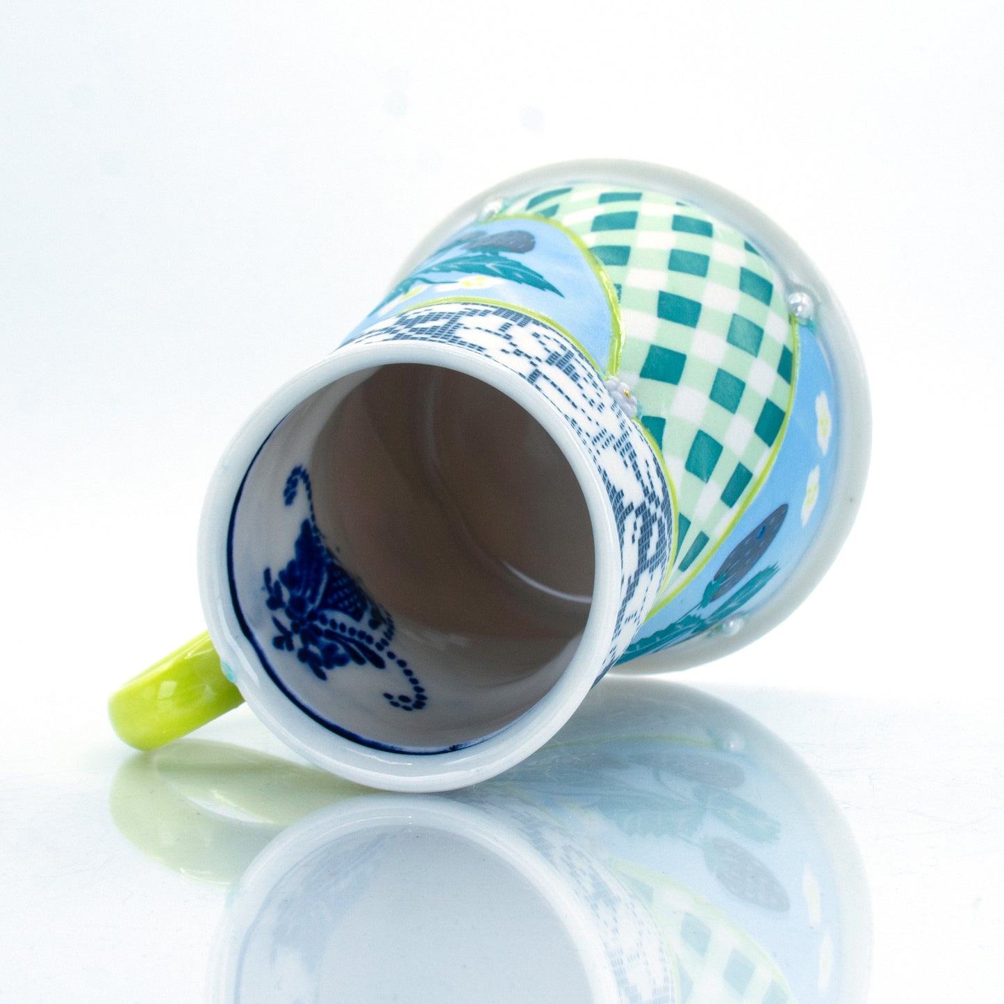 Blue Strawberry Quilted Mug