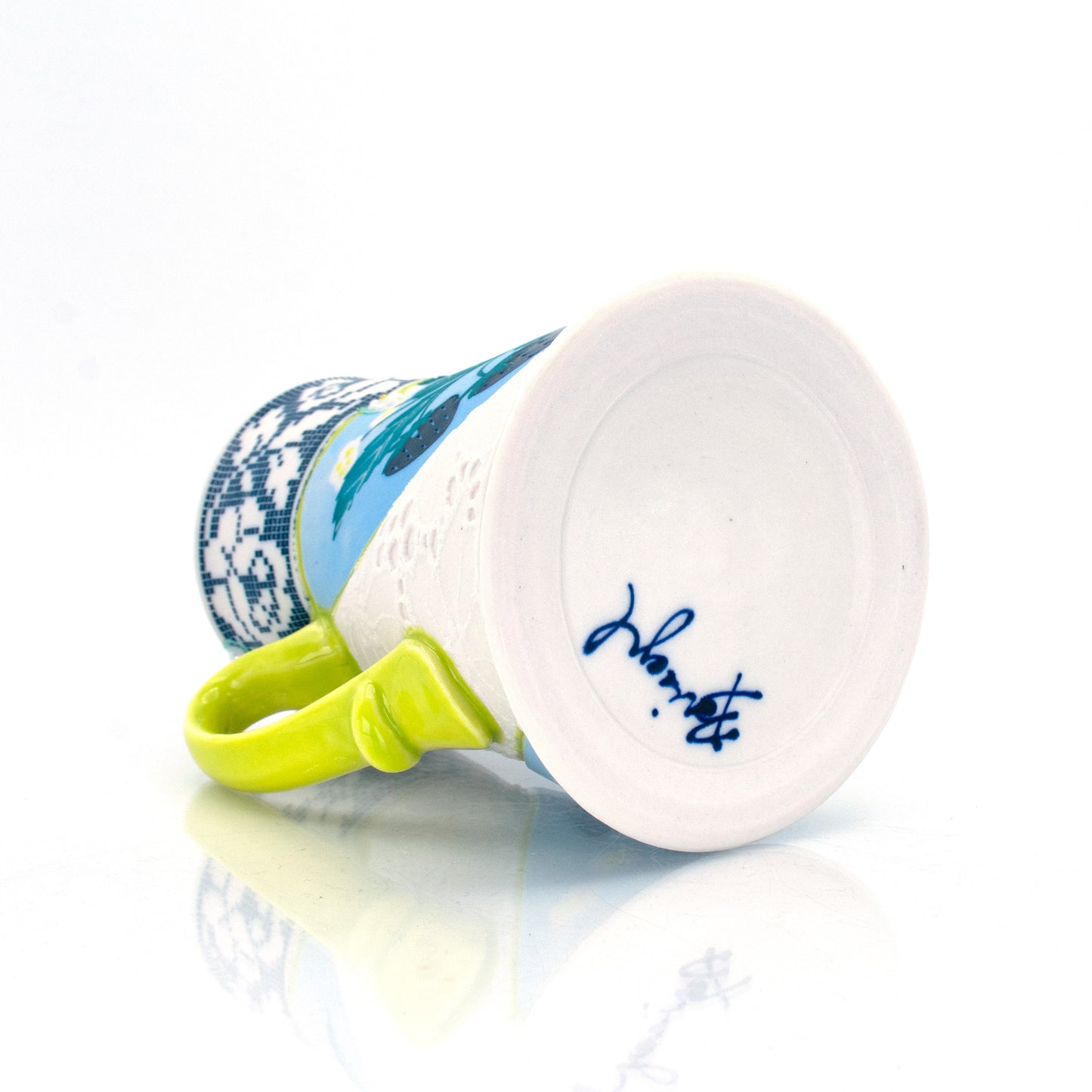 Blue Strawberry Quilted Mug