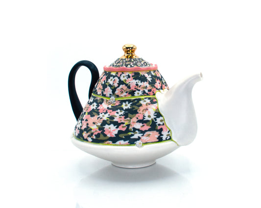 Ditsy Stretched Floral Teapot